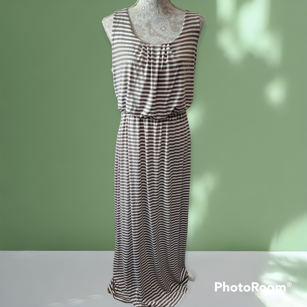 Robbie Bee Summer Maxi size Large
